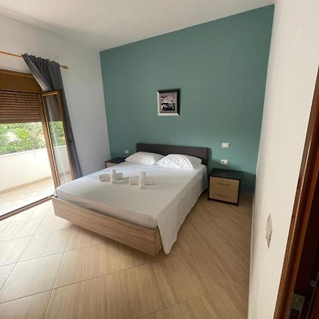 Vlora Villa Buitenkant foto