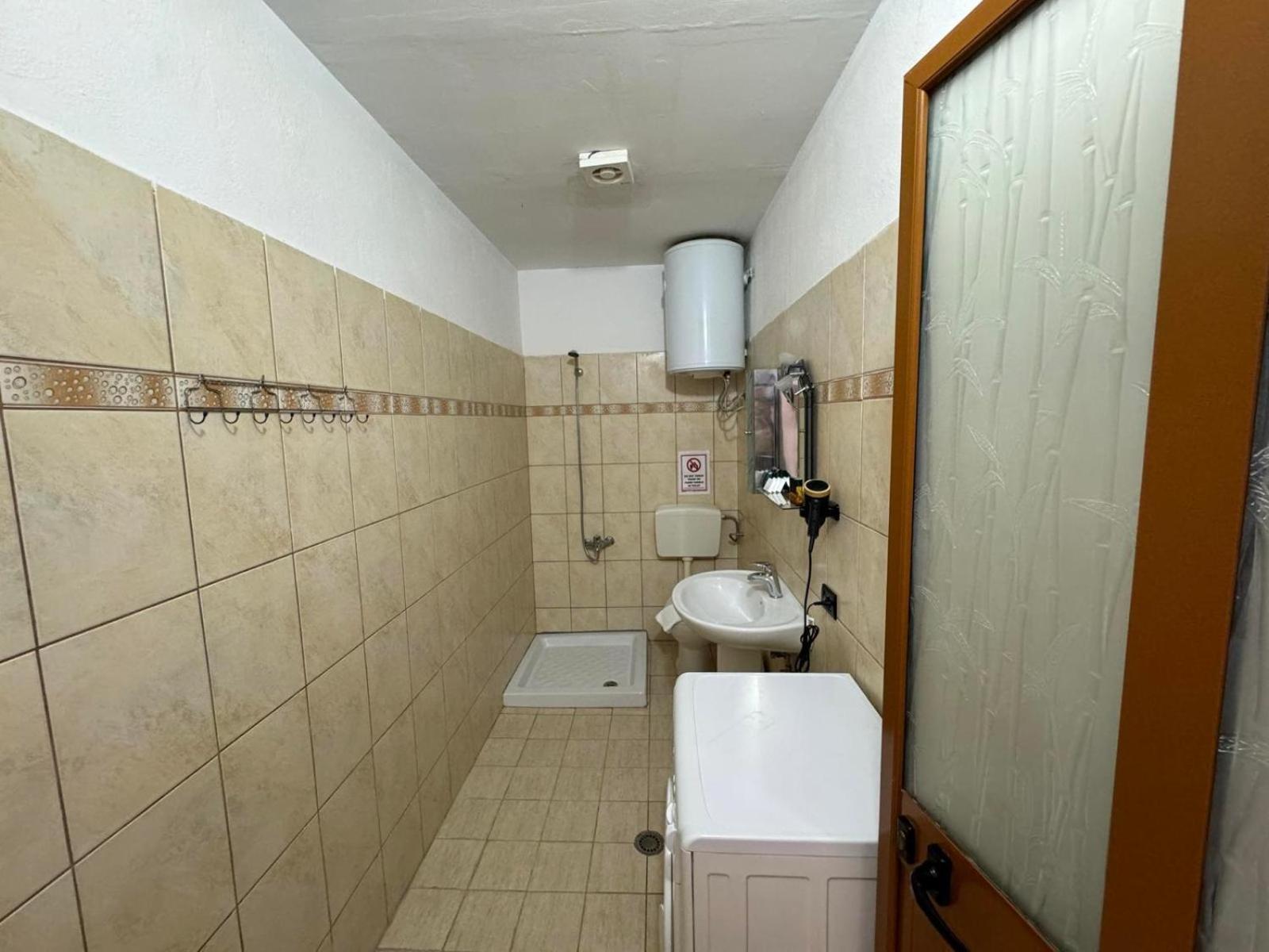 Vlora Villa Buitenkant foto