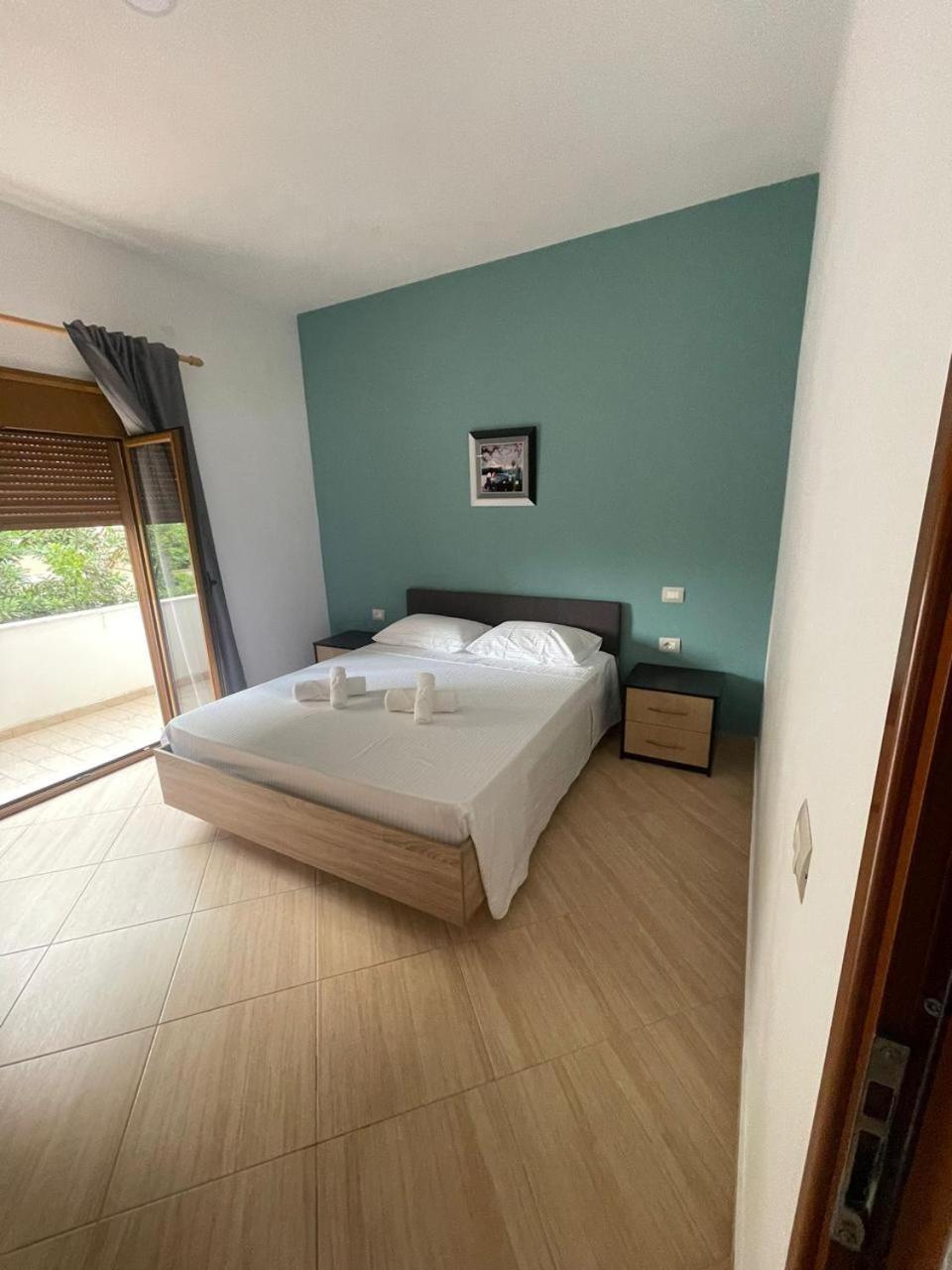 Vlora Villa Buitenkant foto